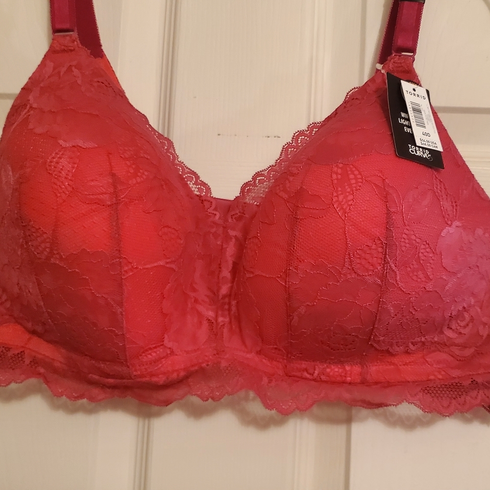 Torrid 40D wirefree bra